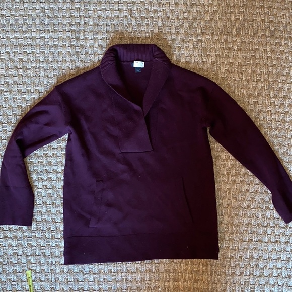J Crew Heavy 100% Merino Wool Sweater burgundy w/gold zippers - Picture 1 of 10